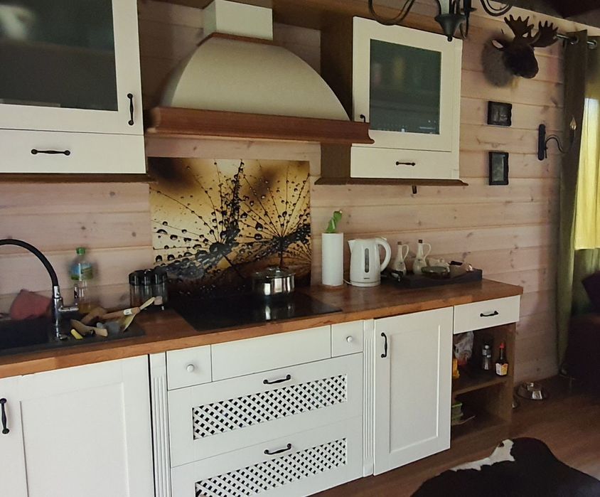 Panel nadblatowy nad kuchenkę ochrona ściany pcv