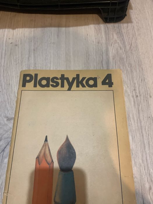 Plastyka 4. K. Sobczyk . Stare ksiazki podreczniki  z prl , szkola