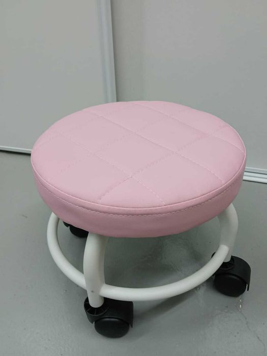 Mini Banquinho de Estética para Pedicure Novos