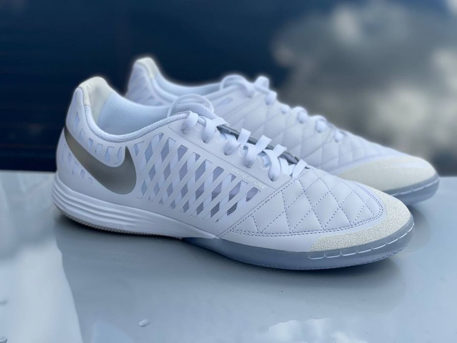 Футзалки Nike LunarGato II IC 580456‑014 580456-502. 580456-105