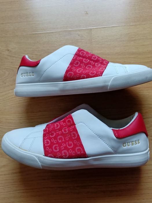 Buty damskie sportowe