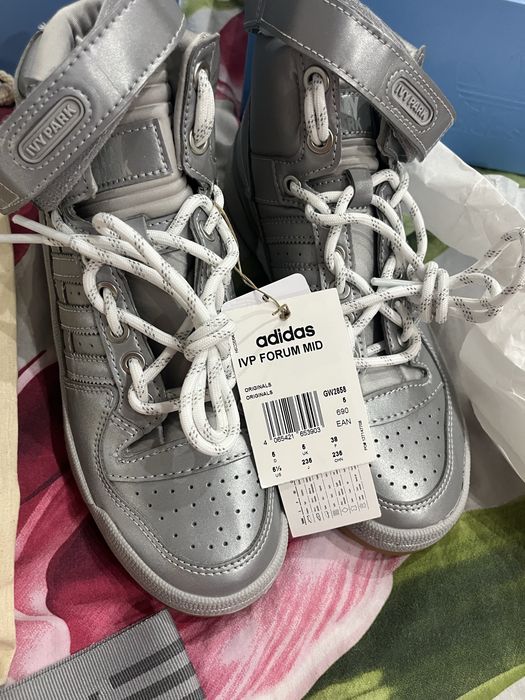 Buty od addidas damskie