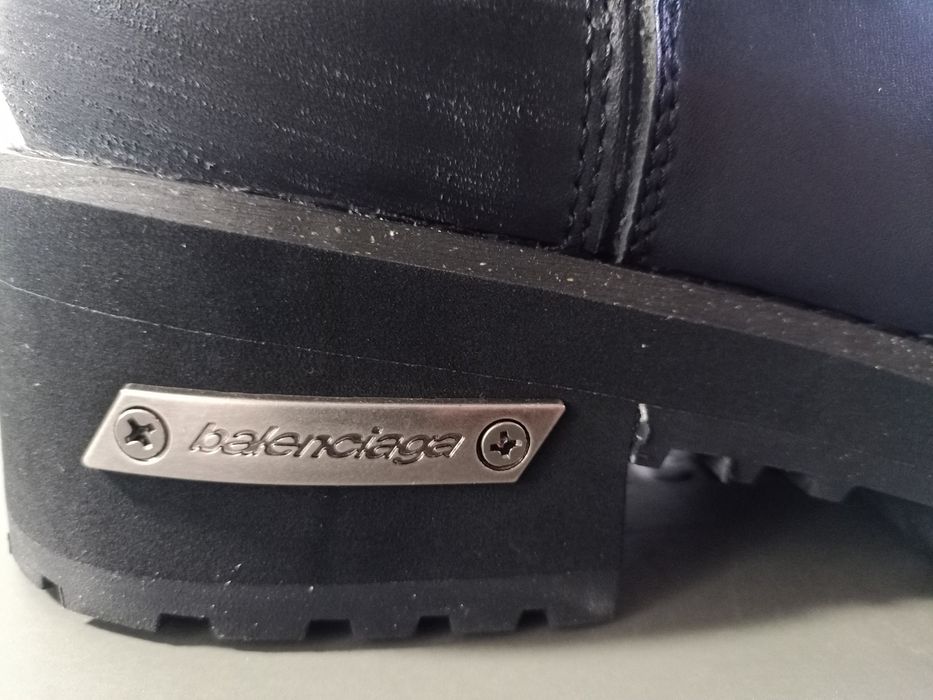 Balenciaga venom boot