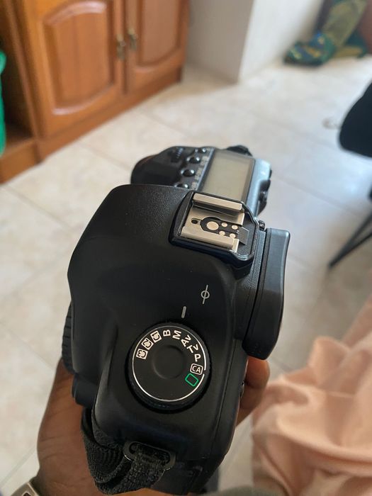 CANON 5D Mark II
objectiva 50mm 1.8f