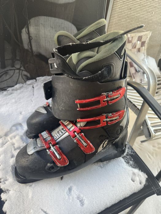 Лижі Дешево  , лижне взуття Salomon , лижні палиці