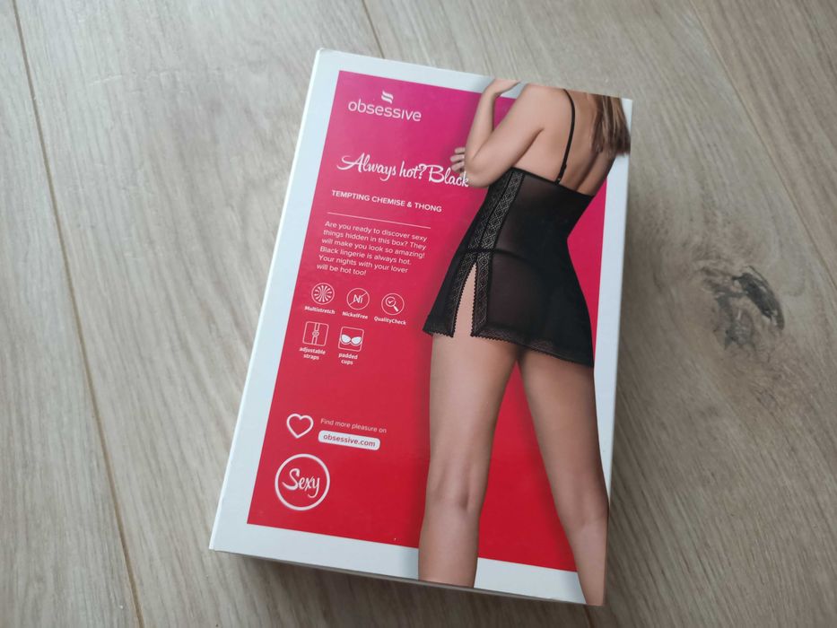 zestaw prezentowy bielizny obsessive czarna koszulka nocna halka