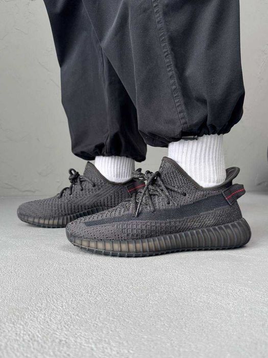 Кросівки Adidas Yeezy Boost V2 Black Reflective premium
