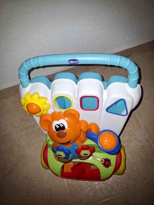 Chicco Andador primeiros Passos rega e caminha