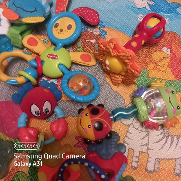 гризунці,брязкальця,іграшки Fisher price