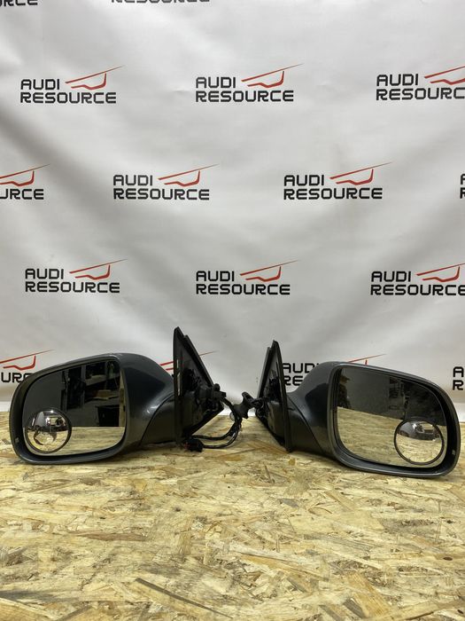 Зеркало заднього виду Audi Q5 на 15 пінів USA