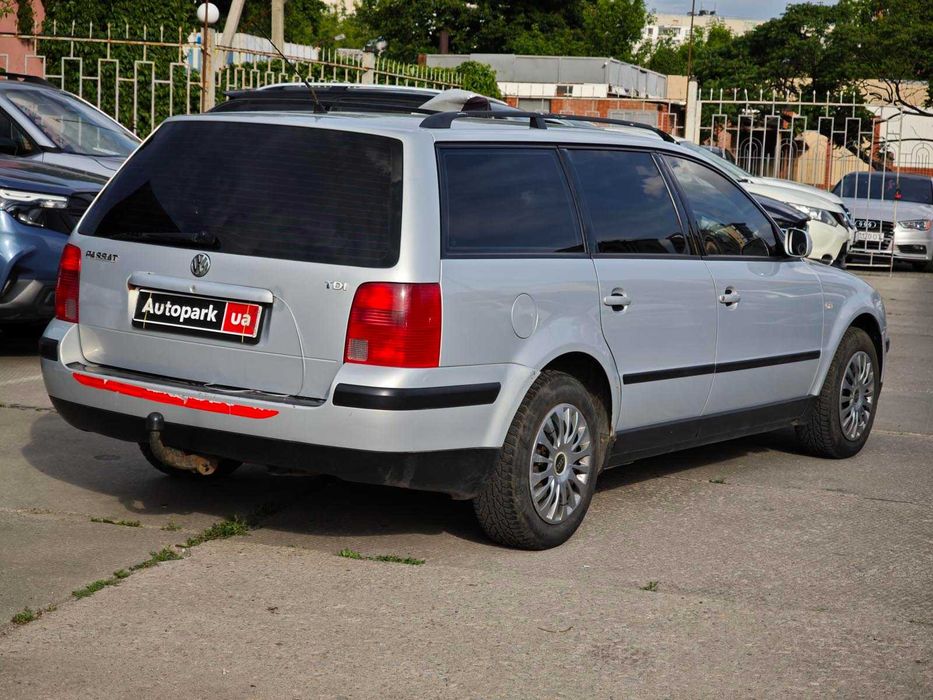 Продам Volkswagen Passat 2000р. #77177