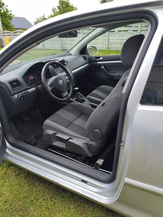 Volkswagen Golf V