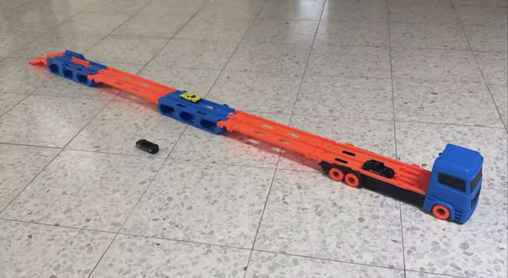 Трейлер-автовоз з розкладним треком 1,65 м та запускачем + 6 машинок