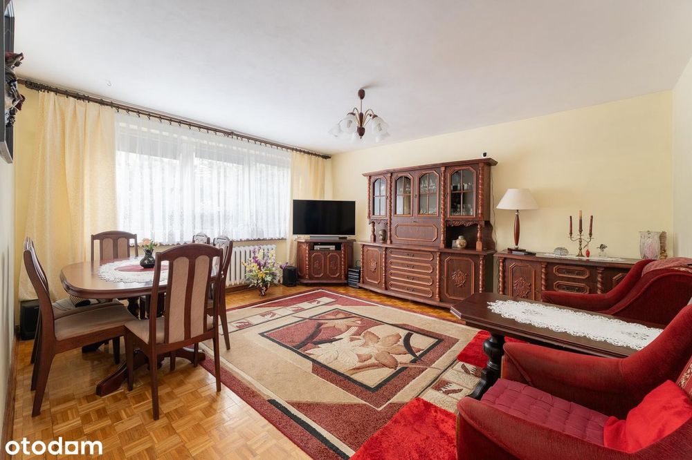 Przestronny | Schludny|7pok. 170m2 | + 76m2  Budynek Gospodarczy