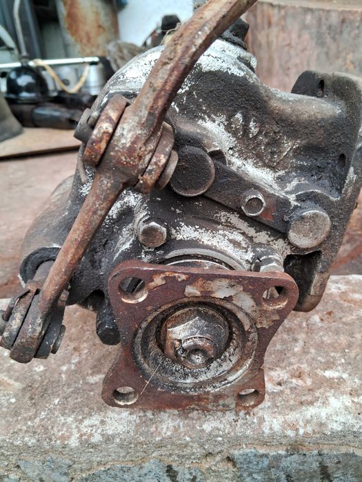 Перемикач на кпп ЗІЛ 130- 131 (КОМ)