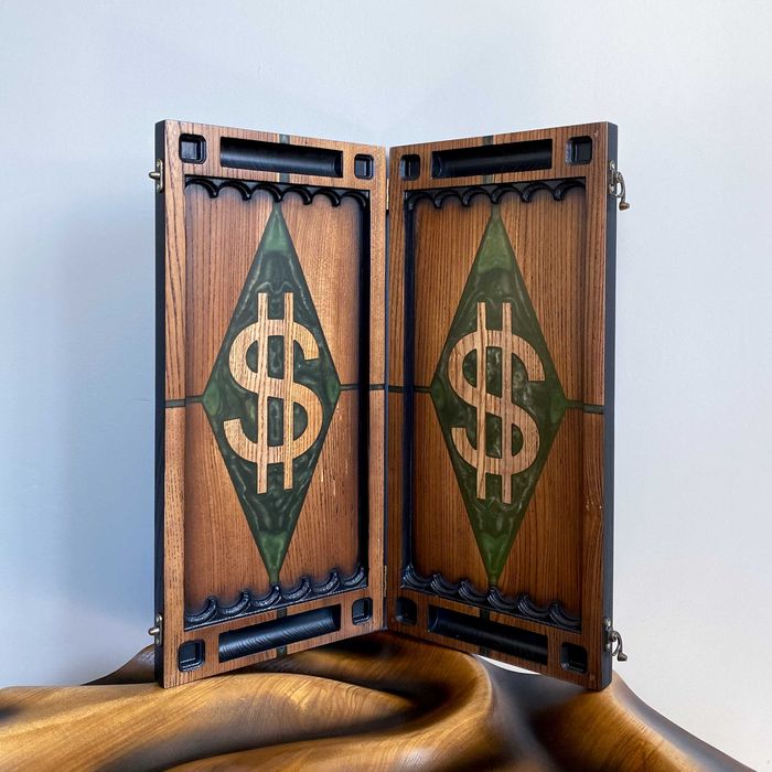 Дерев’яні Нарди зі смолою й символом долара від Виробника на ПОДАРУНОК