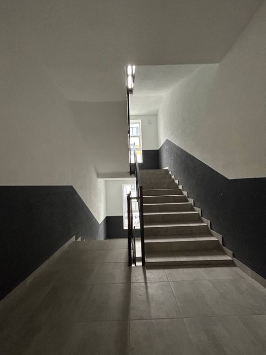 Стильна квартира з ремонтом в новобудові! Кременець!