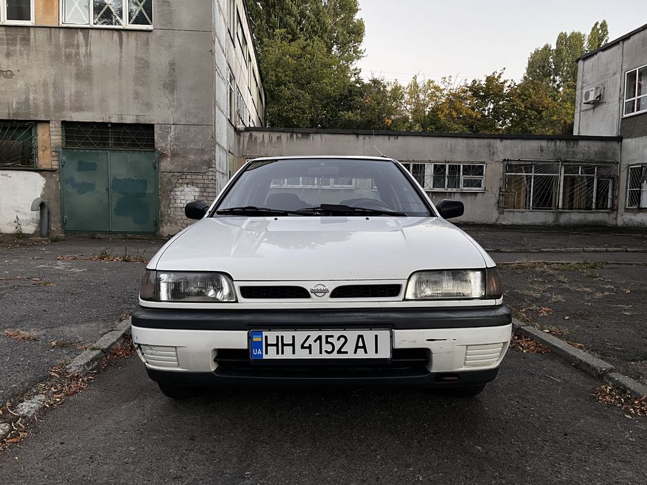 Продам Nissan Sunny 1993 1.6 SLX