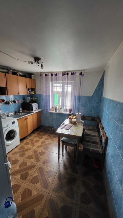 Продаж будинок с. Підгірне (м. Винники)
