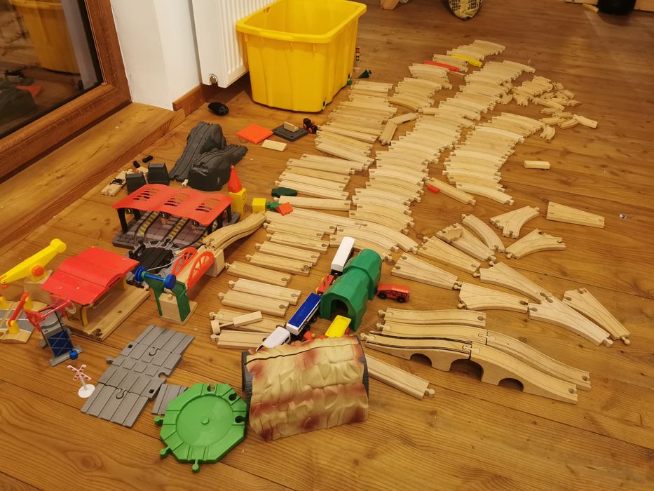 Tory drewniane, kolejka, ogromny zestaw, lokomotywa