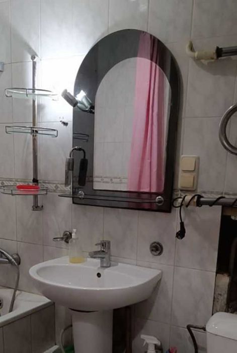 3 кім в ЦЕГЛІ в ЖИТЛОВОМУ СТАНІ СЛОБОЖАНСЬКИЙ (Газети Правда) (713336)