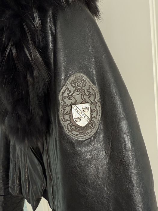 Куртка з натуральним хутром