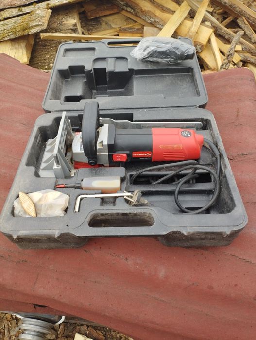 Ламеьний фрезер інтерскол