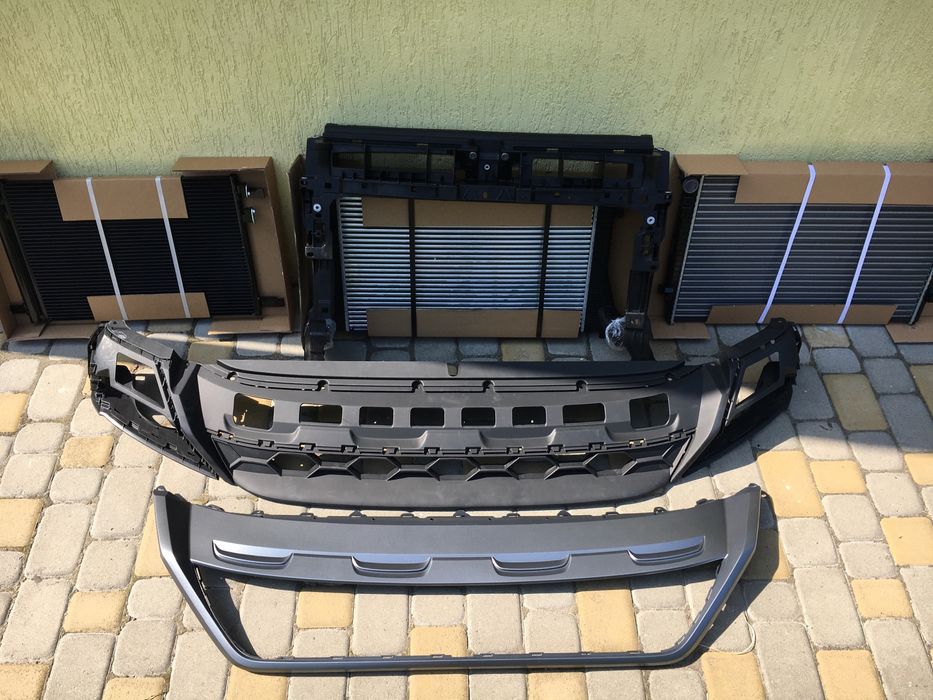 Volkswagen VW Tiguan 2 Allspace Передня Центральна Решітка Радіатора