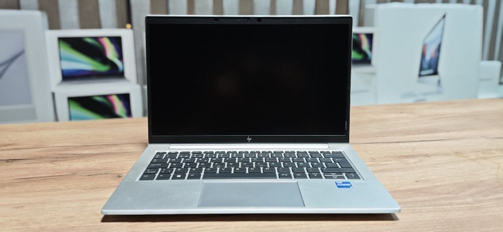 HP EliteBook 830 G8 (14" FHD / i5-1135G7 / 16GB RAM / SSD 256GB)