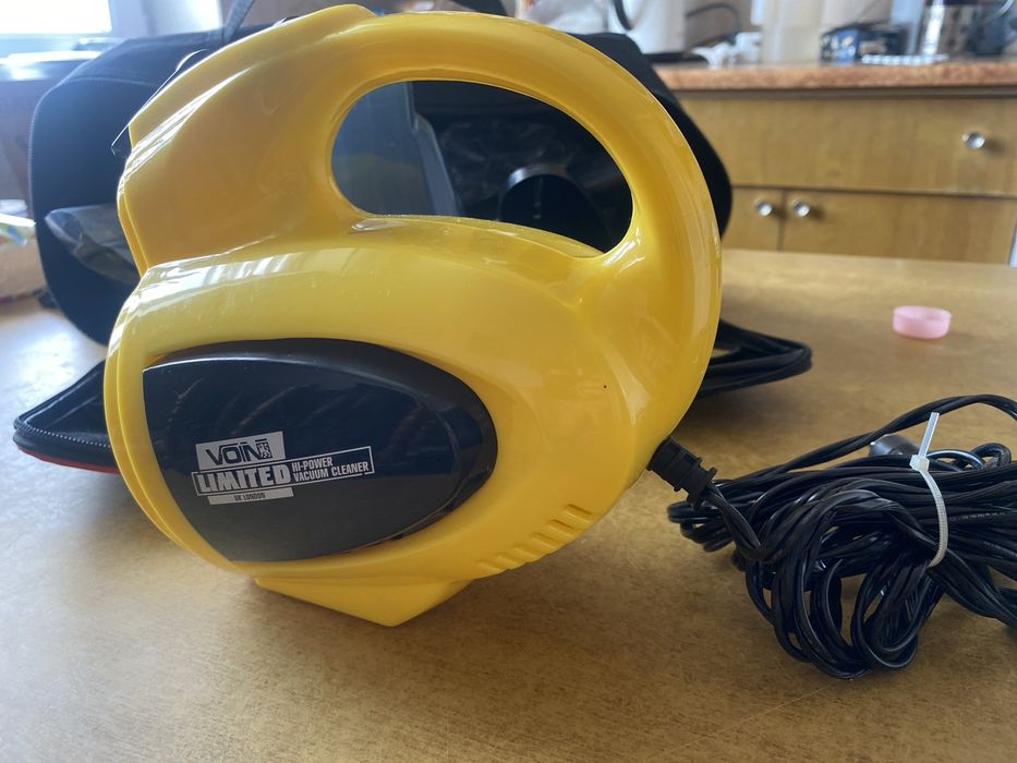 VL-330 - Автомобільний пилосос