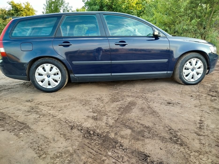 Продам Volvo V50 2.0 дизель універсал
