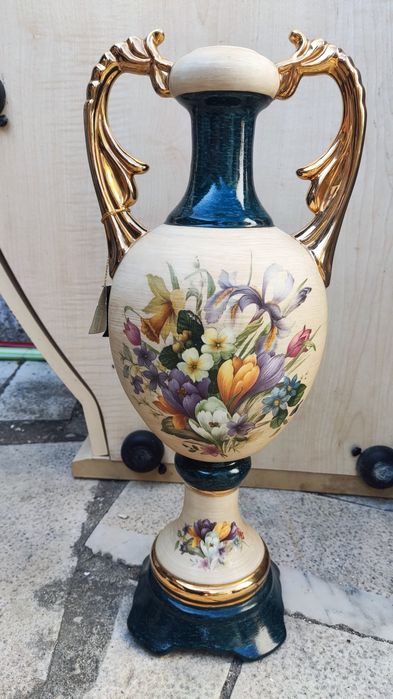 Jarrão de porcelana