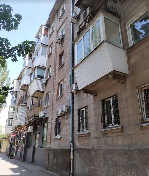Продаж 2-кімнатної квартири в центрі Дніпра | Нагірний район