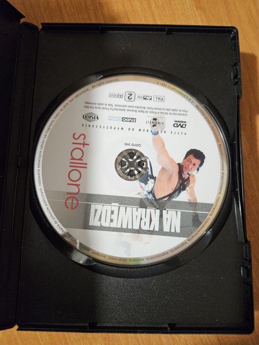 Na krawędzi (Sylvester Stallone) -, film dvd