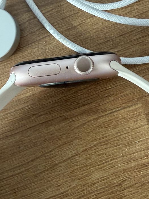 Apple watch gold series 11 46mm