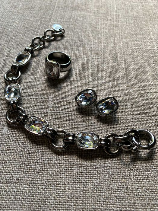 Dyrberg/Kern komplet z kryształami - bransoletka, klipsy, pierścionek