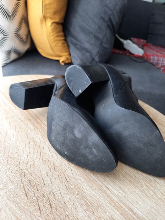 Czarne botki deezee r. 37