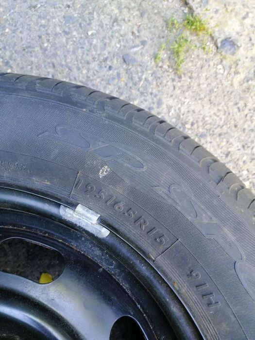 Резина Dunlop 195 65 15r
