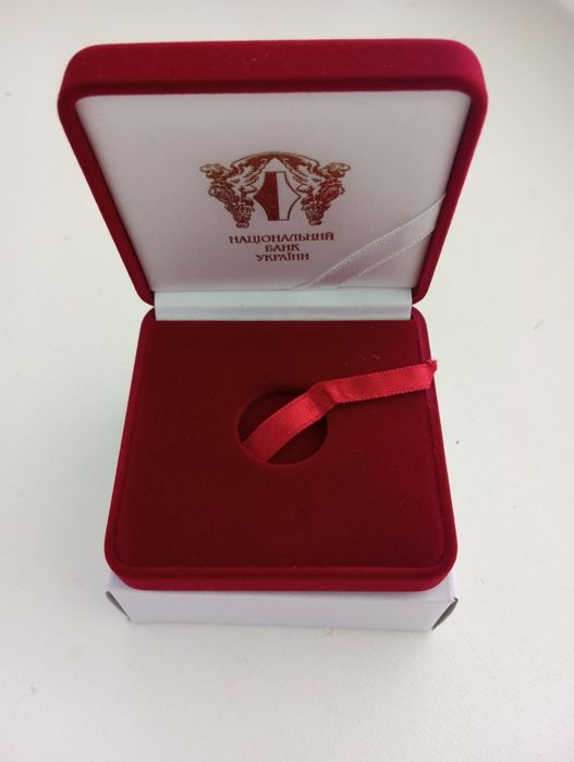 Зимові Олімпійські ігри Пекін 10 грн срібло 2022рік тираж 2.5 тис.