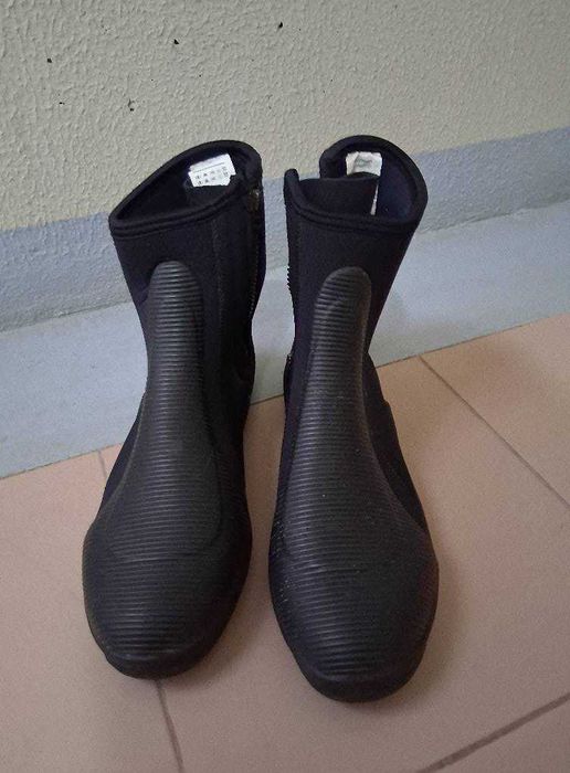 DECATHLON Botins Mergulho Neoprene / Neoprene Diving Boots - TRIBORD