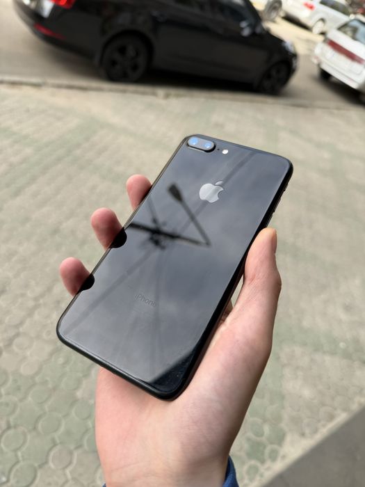iPhone 7 Plus Jet Black 128GB