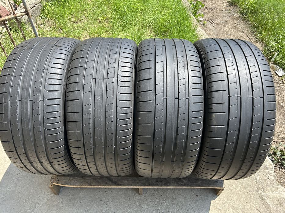 285/40R21 Pirelli PZero PZ4 4шт