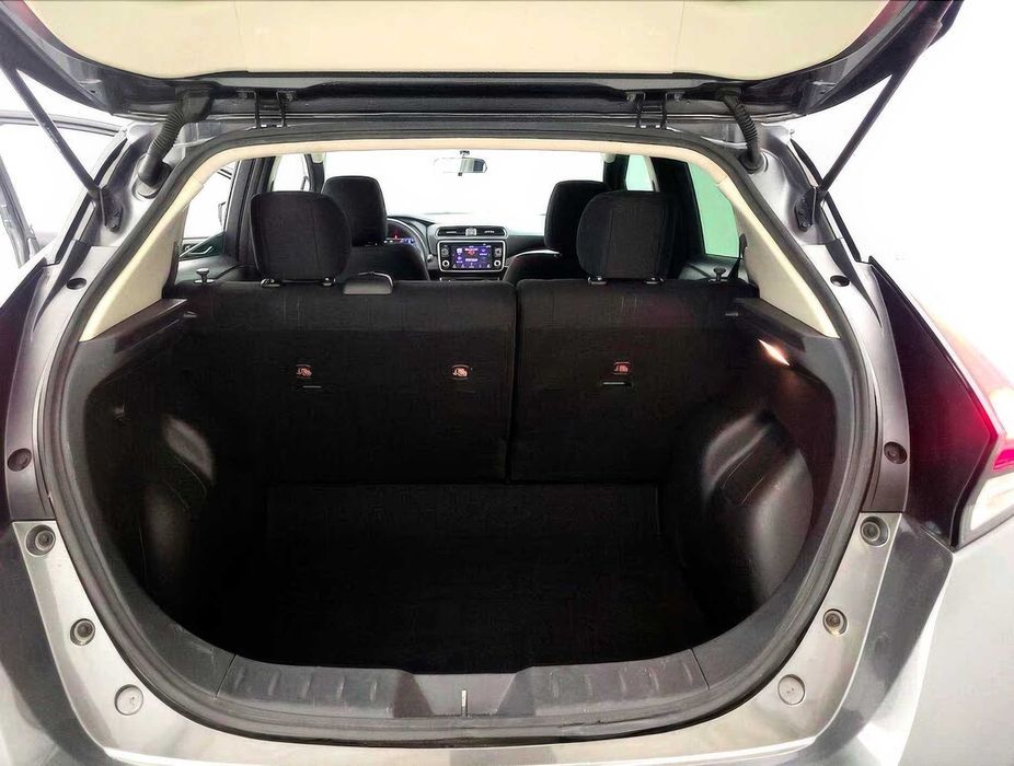Nissan LEAF S Plus      2019