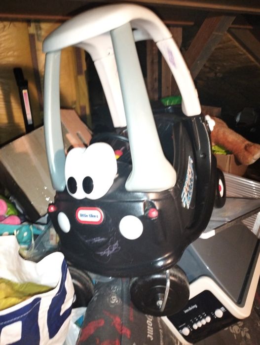 little tikes autko policyjne