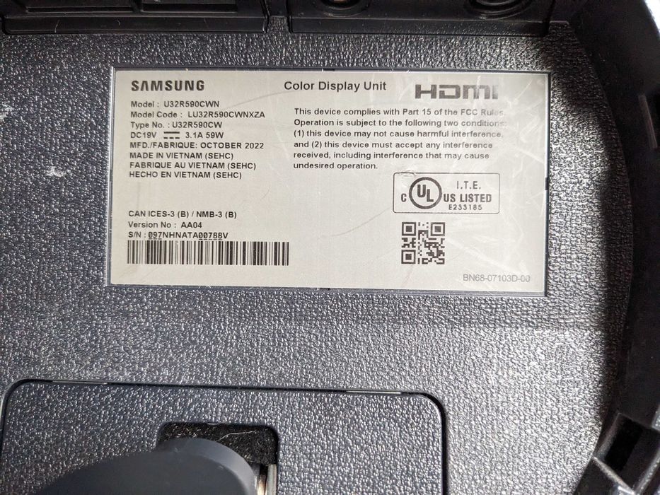 Monitor 32" 4К Samsung LU32R590