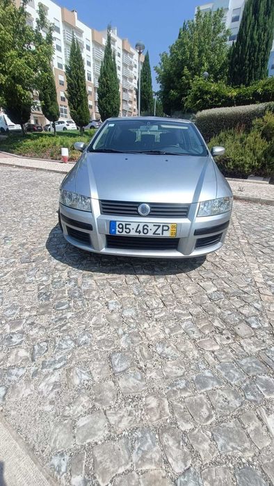 Vende-se Fiat Stilo 1.4 16v 95cv