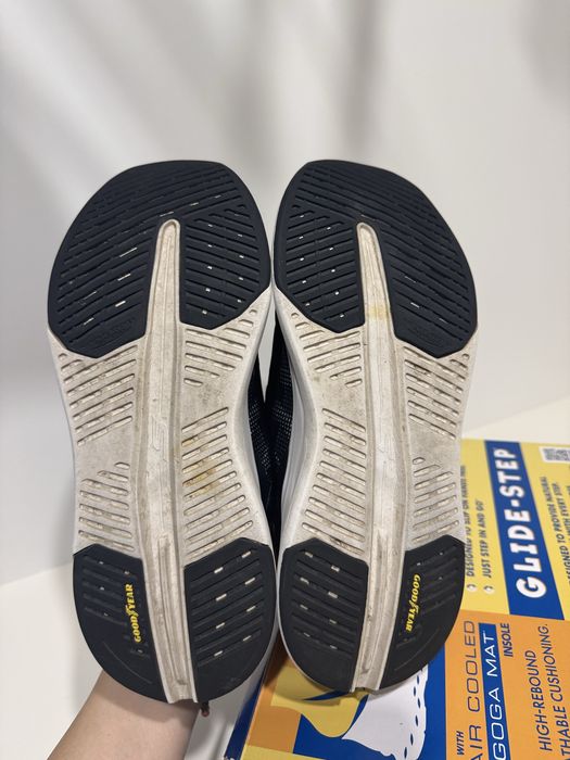 Кросівки Sketchers go-run, р. 37
