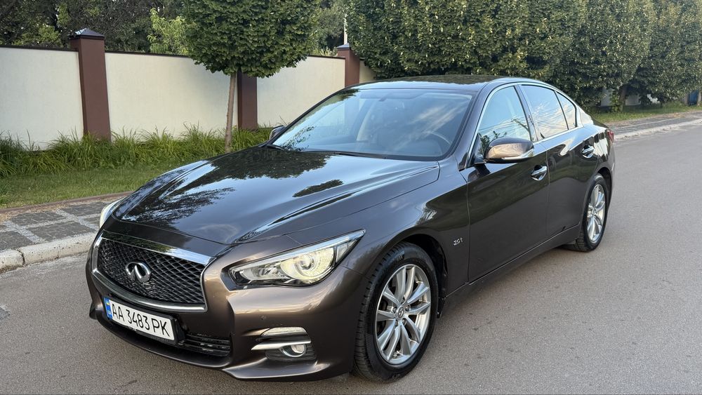 Infiniti Q50 2.0 t