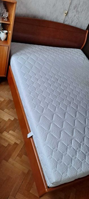 Łóżko tapczan jasny brąz 140x200