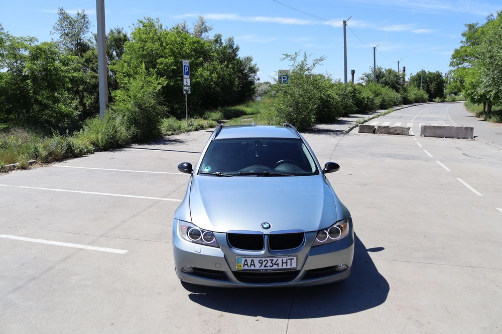 Продам bmw 320d e91